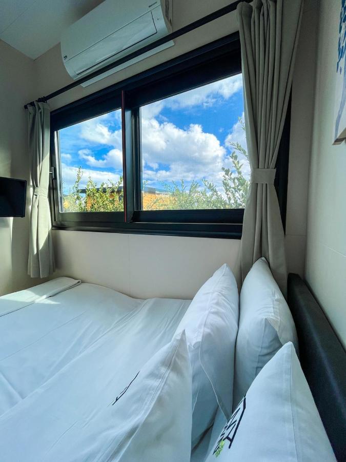 Hotel Tiny Town Kuyucak Karaburun  Zewnętrze zdjęcie