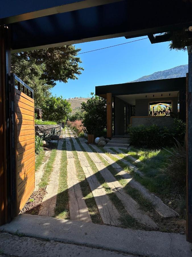 Hotel Tiny Town Kuyucak Karaburun  Zewnętrze zdjęcie